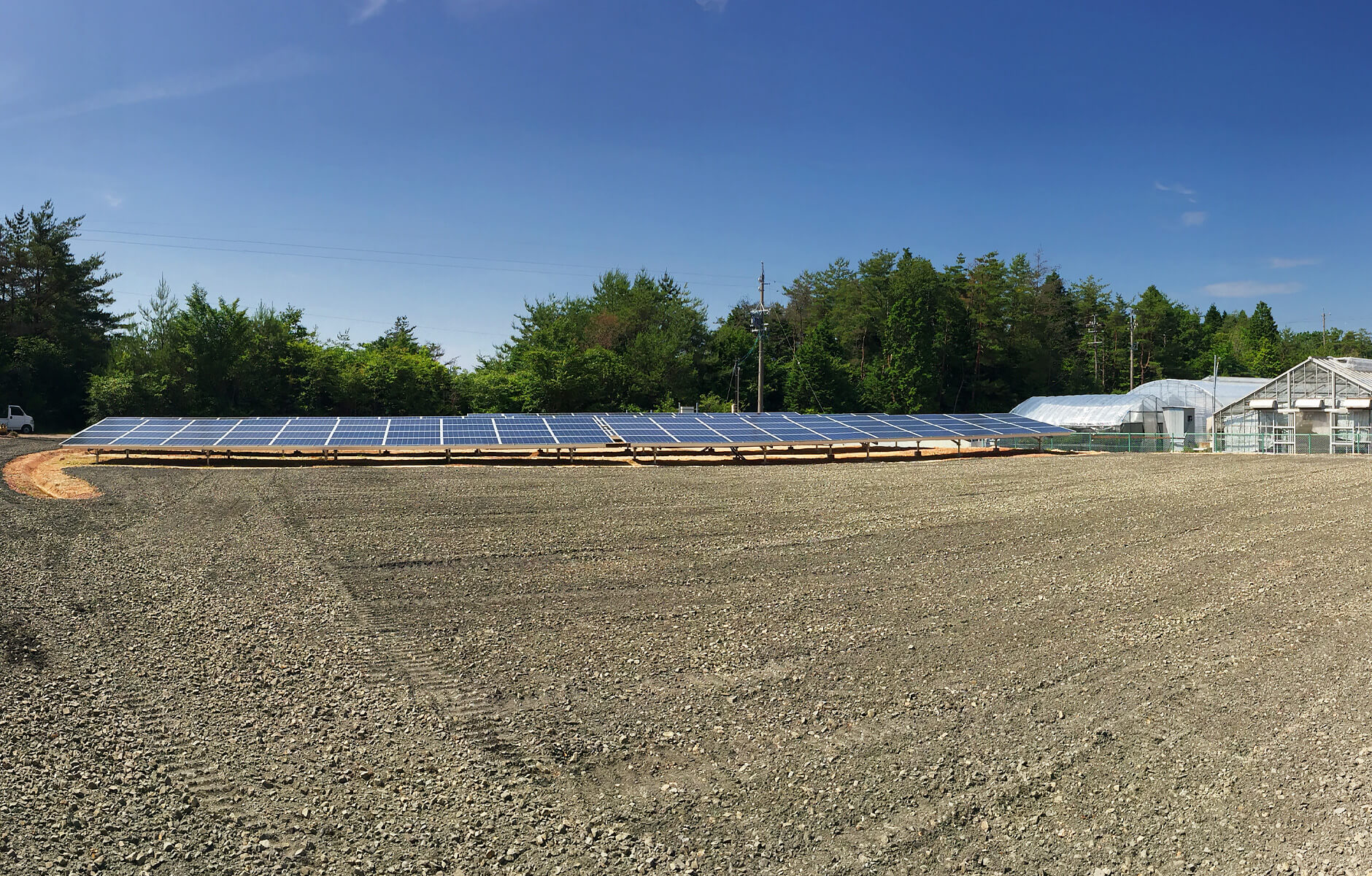 土砂採取跡地：産業用太陽光発電施設となりました