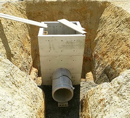 排水用ヒューム管埋設