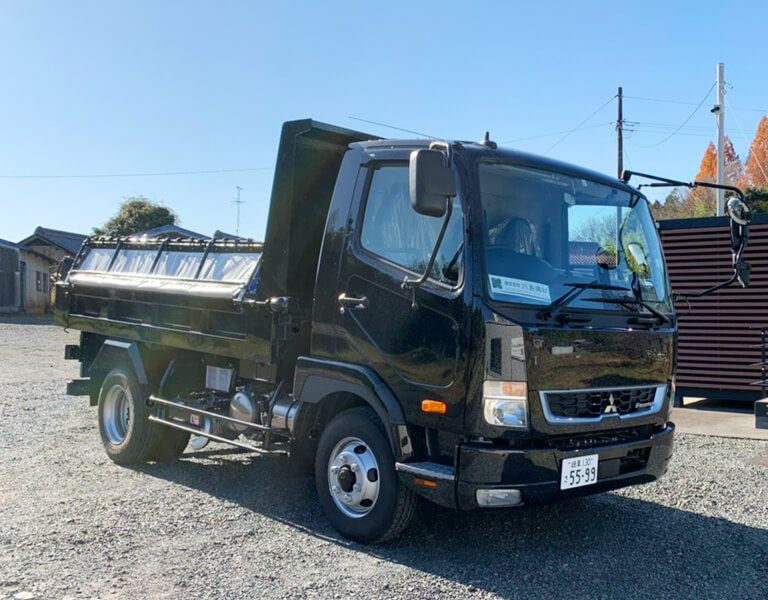 自社所有の残土処分場！小型車・大型車の受け入れ、引き取りいたします。